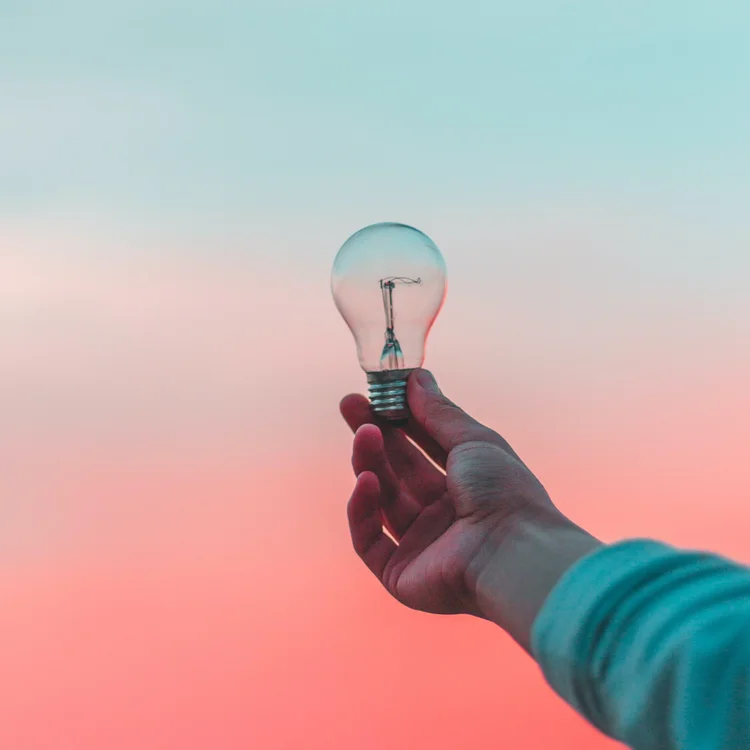 Illustrated light bulb